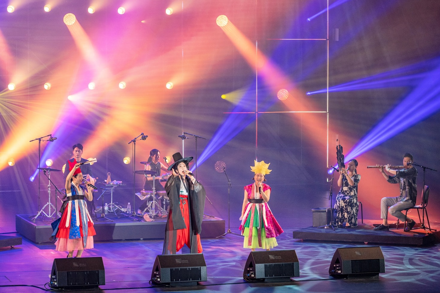 Почему BTS называют феноменом